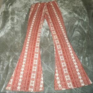 Boohoo flare print pants size 4 , worn a few times